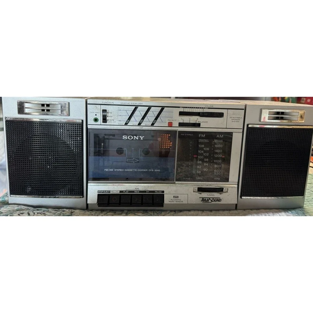 Sony CFS-3000 Stereo Boombox 1980s Tape Cassette AM/FM Radio Excellent Working